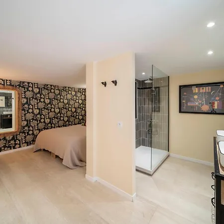 Sumptuous Family With Swimming Pool Within Walking Distance Of Cannes * Le Cannet