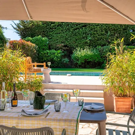 Villa Sumptuous Family With Swimming Pool Within Walking Distance Of Cannes Le Cannet